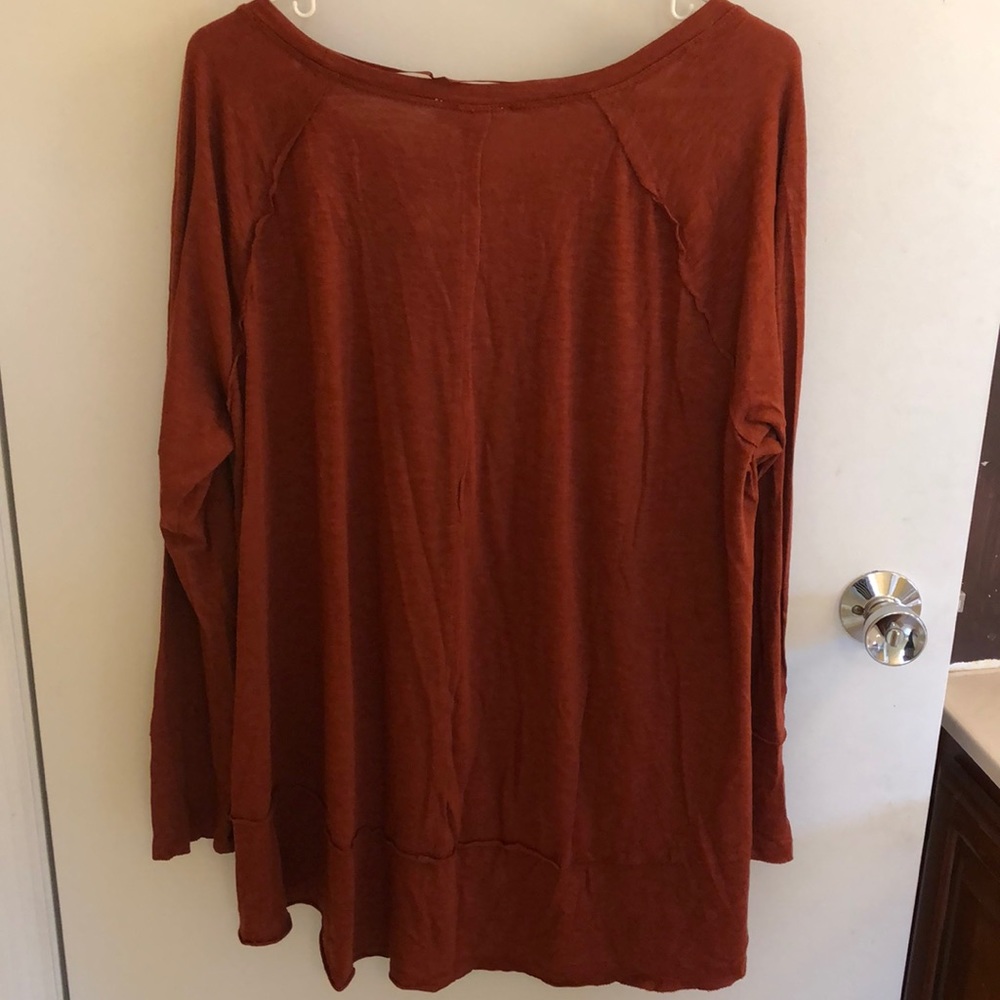 Lightweight tunic - Picture 2 of 2